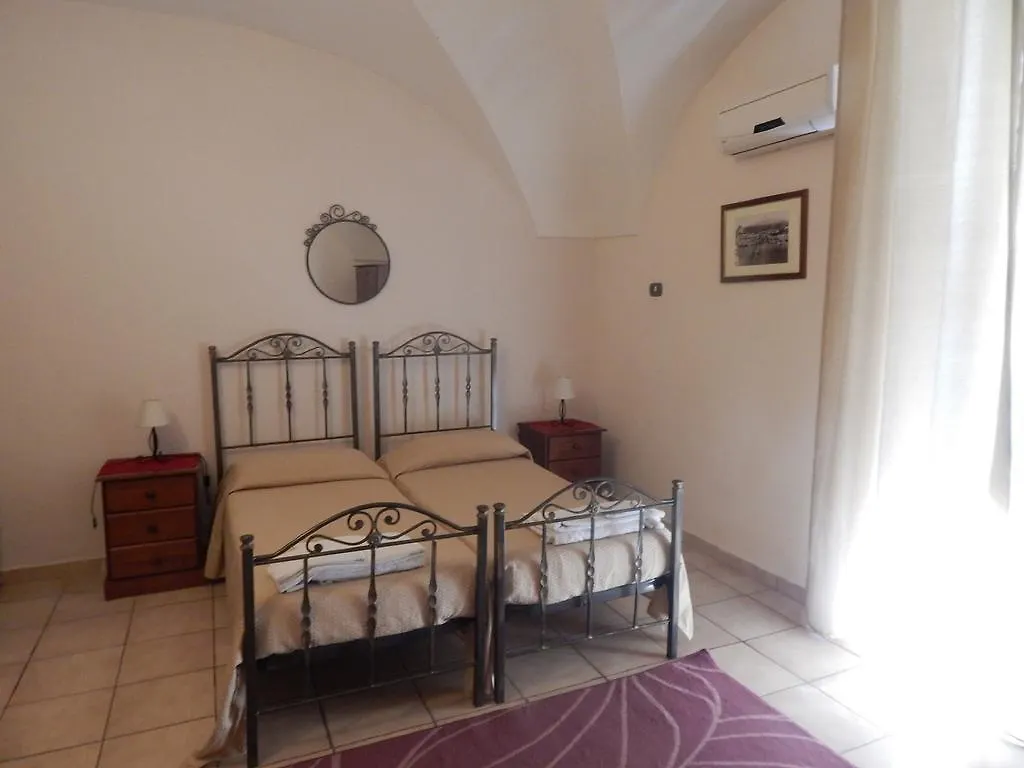 Albatro Rooms Aeroporto di Catania Fontana Rossa