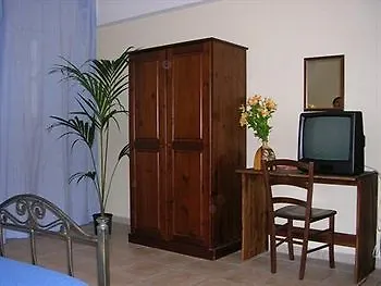Albatro Rooms Aeroporto di Catania Fontana Rossa 2*,  Italia